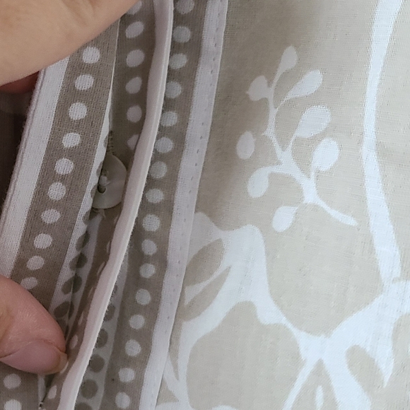 Gretchen Scott Print Button Down - Picture 4 of 5